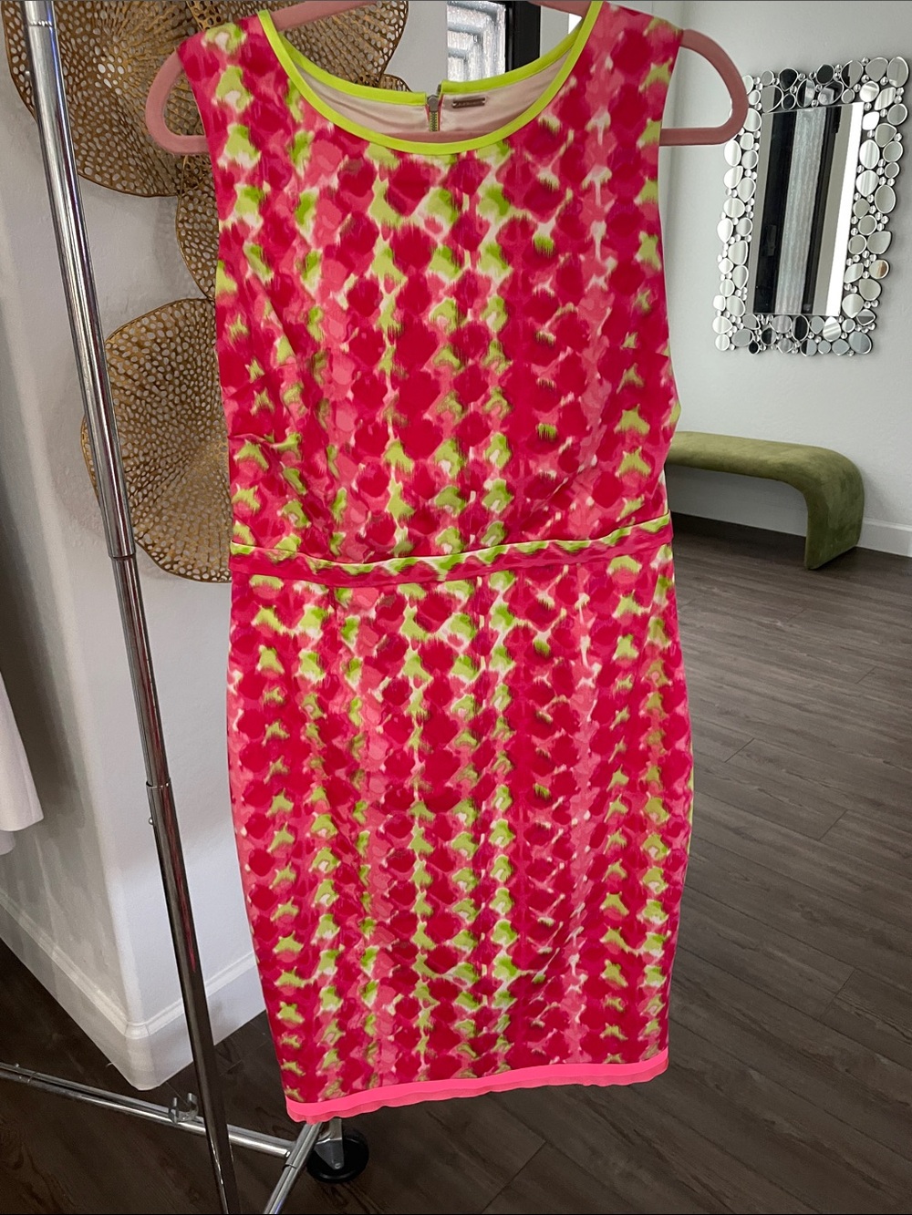 Elie Tahari Sleeveless Pink & Lime Print Sheath Dress